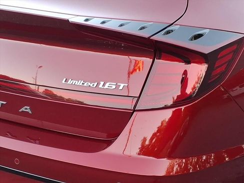 Used 2023 Hyundai Sonata Limited FWD image 9