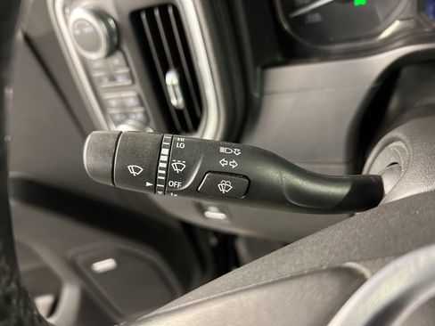 Used 2020 GMC Sierra 1500 Elevation image 19