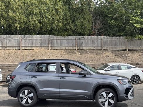 New 2025 Volkswagen Taos S image 19