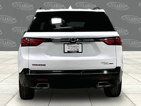 Certified 2023 Chevrolet Traverse Premier w/ Redline Edition AWD/4WD image 6