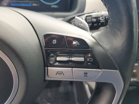 Used 2024 Hyundai Tucson Limited image 13