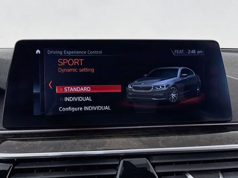 Used 2017 BMW 530i xDrive AWD/4WD image 37