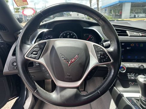 Used 2014 Chevrolet Corvette Stingray Convertible RWD image 20
