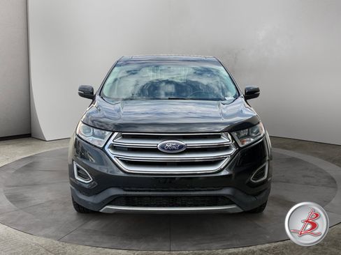 Used 2015 Ford Edge Titanium AWD/4WD image 2