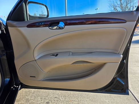 Used 2006 Buick Lucerne CXL w/ Luxury Package image 28