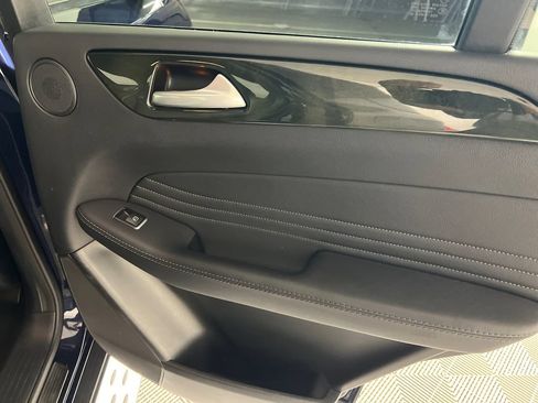 Used 2017 Mercedes-Benz GLE 350 image 14