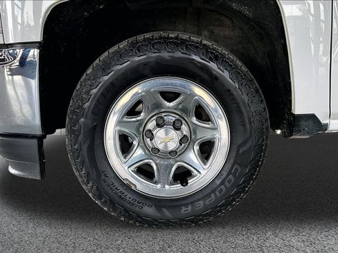 Used 2018 Chevrolet Silverado 1500 LS RWD image 31