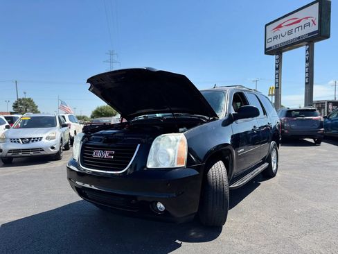 Used 2012 GMC Yukon SLT w/ SLT-2 Equipment Package AWD/4WD image 13