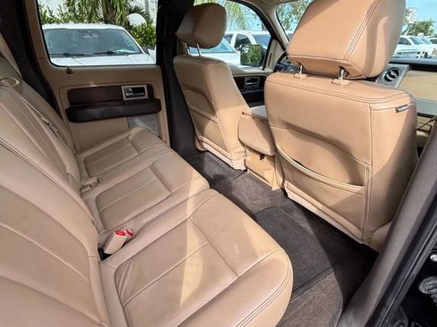 Used 2012 Ford F150 Lariat w/ Lariat Chrome Pkg image 16