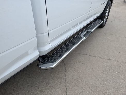 Used 2024 RAM 2500 Big Horn AWD/4WD image 30