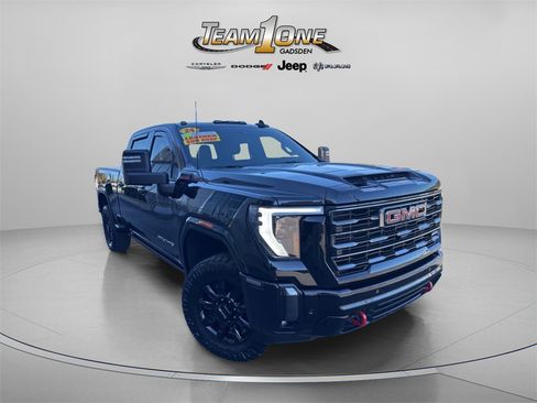 Used 2024 GMC Sierra 2500 AT4 w/ AT4 Premium Plus Package image 1