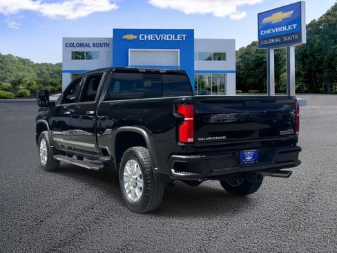 Certified 2025 Chevrolet Silverado 2500 High Country AWD/4WD image 4