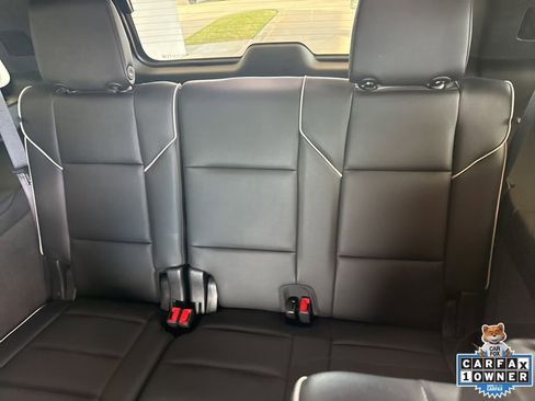 Used 2022 Cadillac Escalade Sport w/ Touring Package image 17