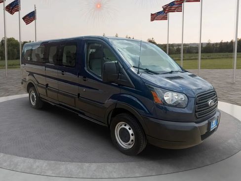 Used 2019 Ford Transit 350 XL RWD image 7