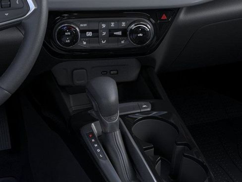 New 2026 Chevrolet Trax LT w/ Driver Confidence Package FWD image 23