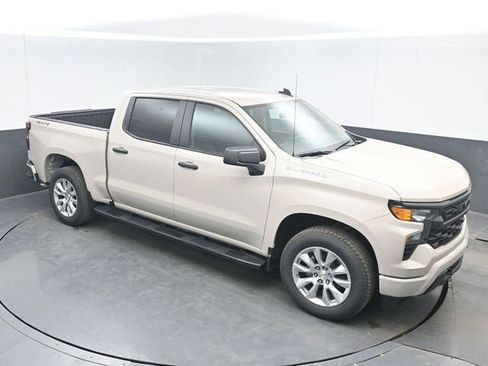 New 2026 Chevrolet Silverado 1500 Custom AWD/4WD image 1