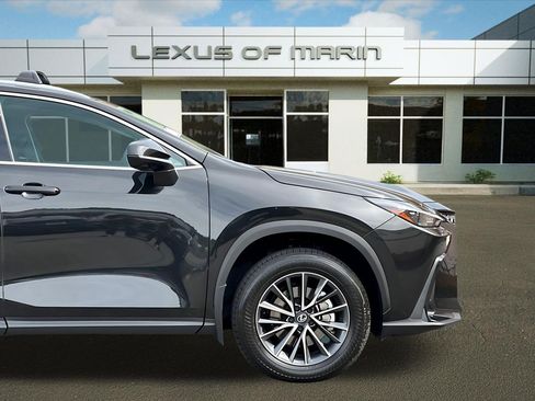 Certified 2026 Lexus NX 350h AWD w/ Accessory Package (2T) image 36