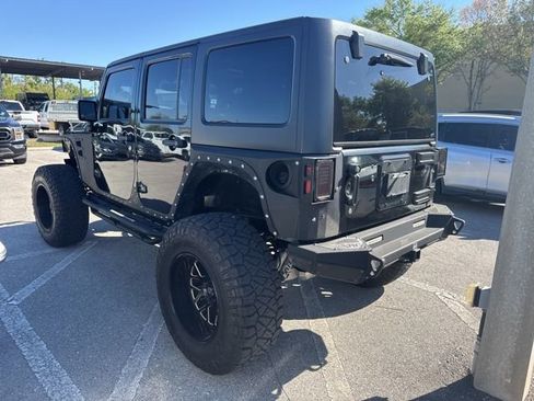 Used 2017 Jeep Wrangler Unlimited Sport w/ Quick Order Package 24S image 6