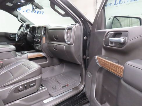 Used 2020 Chevrolet Silverado 1500 High Country image 26