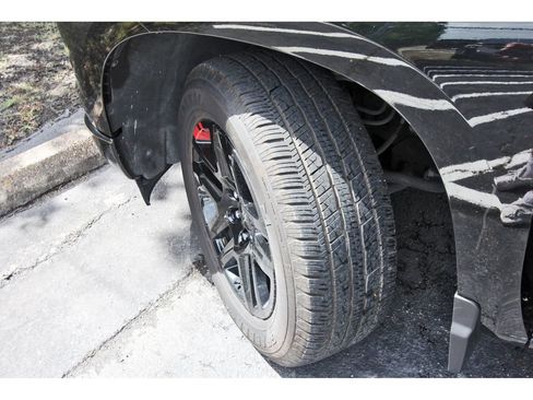 Used 2025 Chevrolet Silverado 1500 RST w/ Redline Edition RWD image 32