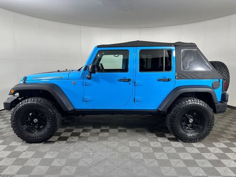 Used 2017 Jeep Wrangler Unlimited Sport AWD/4WD image 2