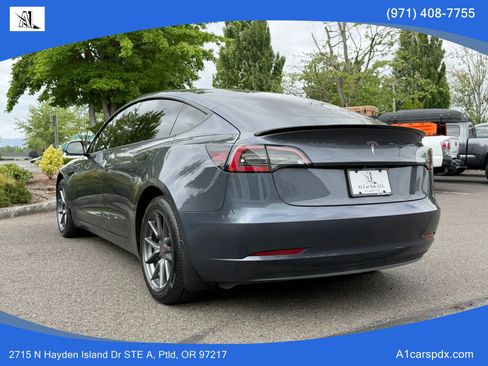 Used 2023 Tesla Model 3 Standard Range RWD image 6