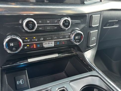 Used 2021 Ford F150 Lariat w/ Equipment Group 502A High image 20