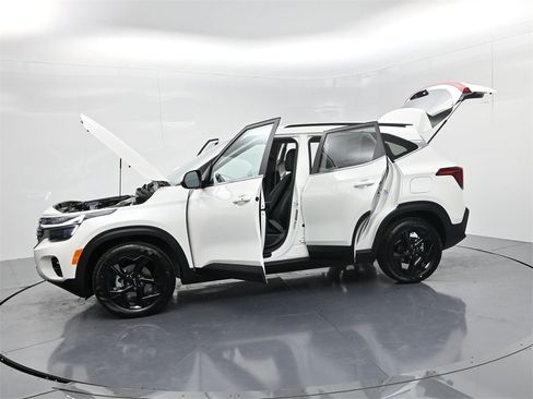 New 2026 Kia Seltos EX image 54