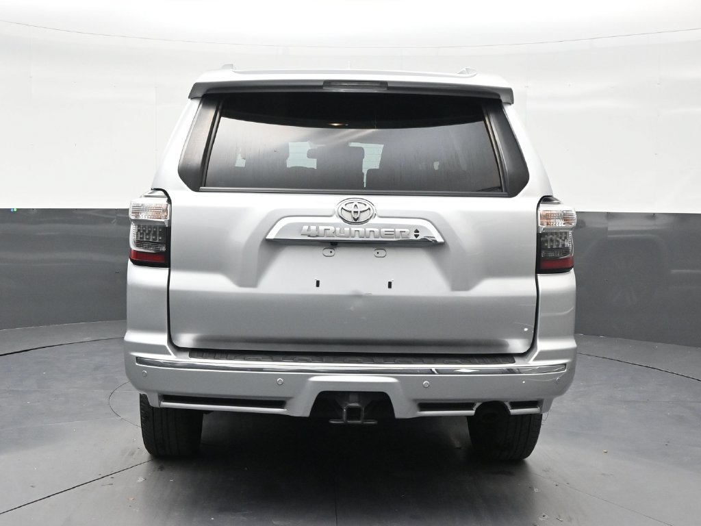 Used 2023 Toyota 4Runner Limited RWD image 4