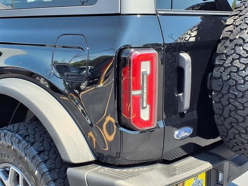 Used 2024 Ford Bronco Badlands AWD/4WD image 24