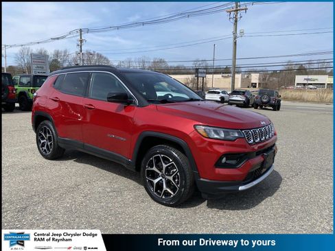 Certified 2025 Jeep Compass Limited AWD/4WD image 1