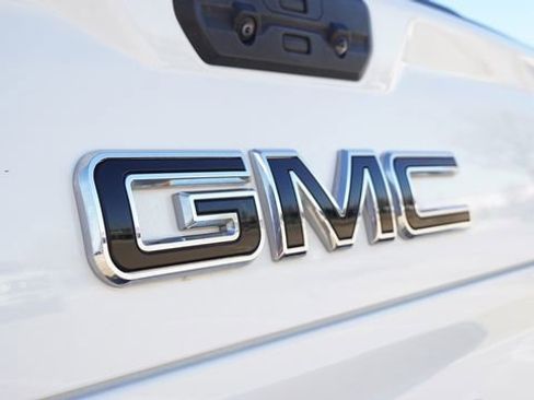 Used 2024 GMC Sierra 1500 Elevation w/ X31 Off-Road Package image 12