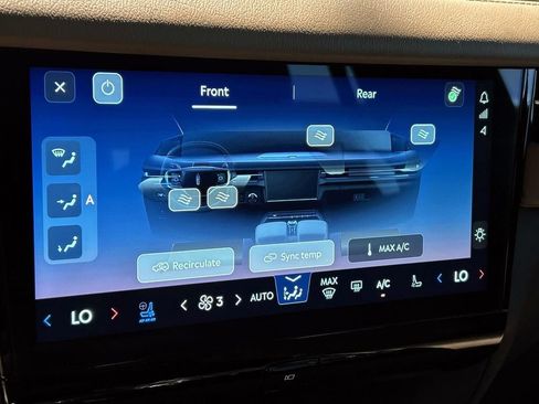Used 2025 Lincoln Navigator L Black Label AWD/4WD image 43