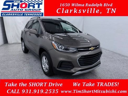 Used 2022 Chevrolet Trax LT w/ Driver Confidence Package AWD/4WD image 1