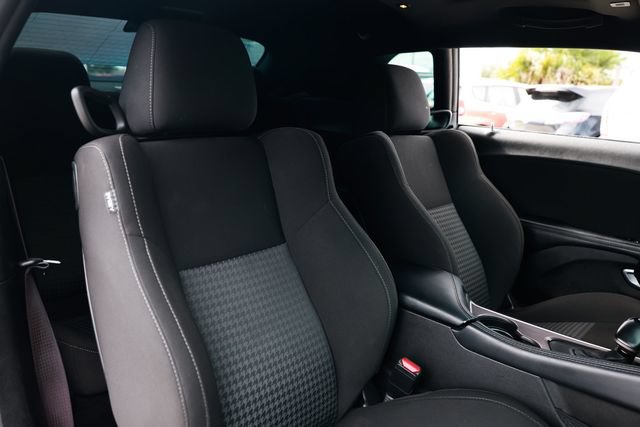 Used 2022 Dodge Challenger R/T RWD image 19