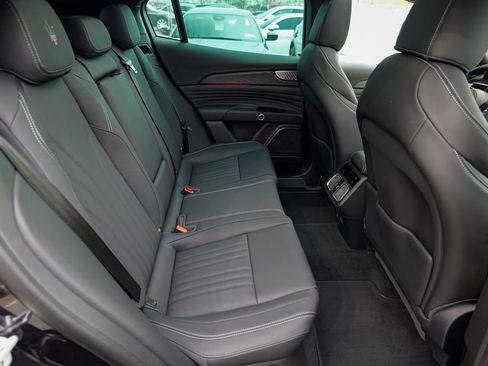 New 2025 Maserati Grecale GT image 34