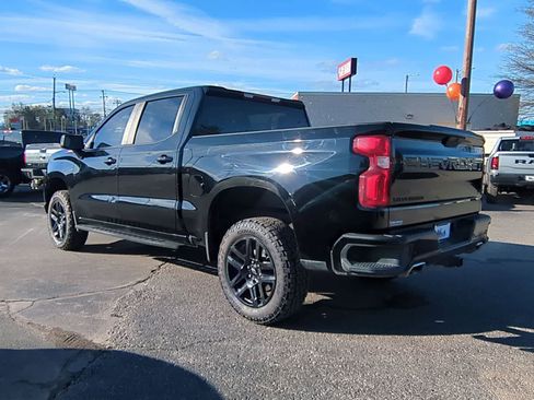 Used 2022 Chevrolet Silverado 1500 LT Trail Boss w/ Safety Package AWD/4WD image 6