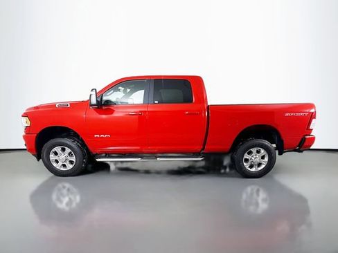 Used 2024 RAM 2500 Big Horn w/ Sport Appearance Package image 4