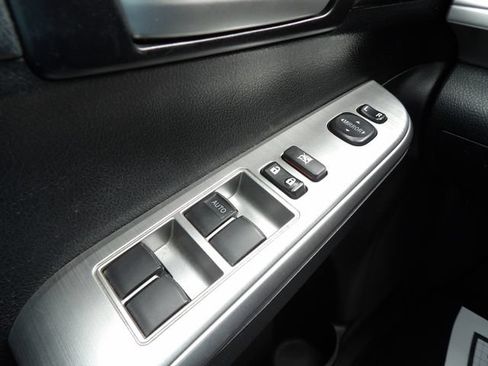 Used 2014 Toyota Camry SE w/ Fleet Convenience Package FWD image 31