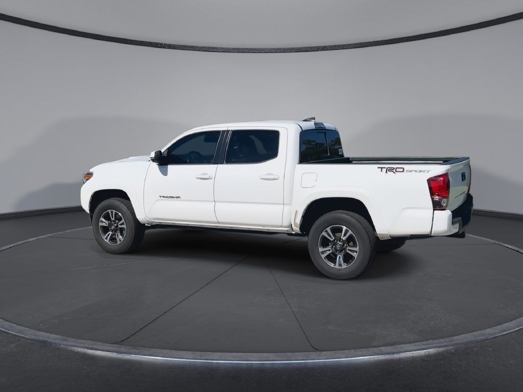 Used 2019 Toyota Tacoma TRD Sport RWD image 6