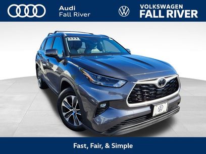 Used 2023 Toyota Highlander XLE
