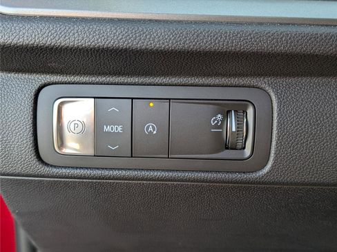 New 2026 Chevrolet Traverse LT image 17