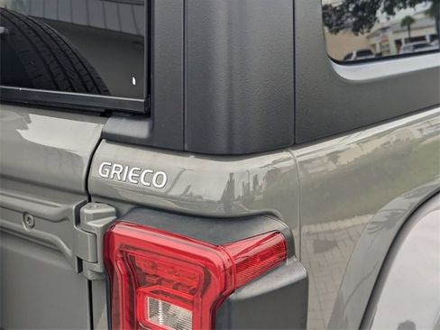 Used 2020 Jeep Wrangler Unlimited Sahara w/ Safety Group image 12