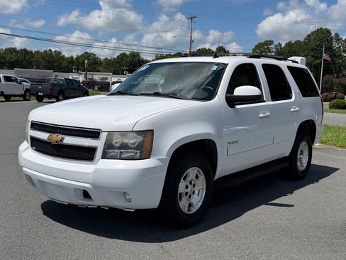 Used 2013 Chevrolet Tahoe LT RWD image 7