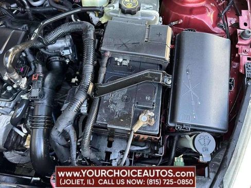 Used 2016 Chevrolet Cruze LT w/ Technology Package image 28