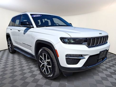 Used 2025 Jeep Grand Cherokee Limited AWD/4WD image 1