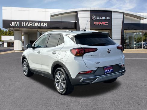 Used 2023 Buick Encore GX Essence w/ Experience Buick Package image 5