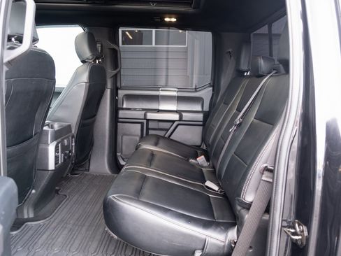 Used 2019 Ford F150 XLT w/ Equipment Group 302A Luxury image 17