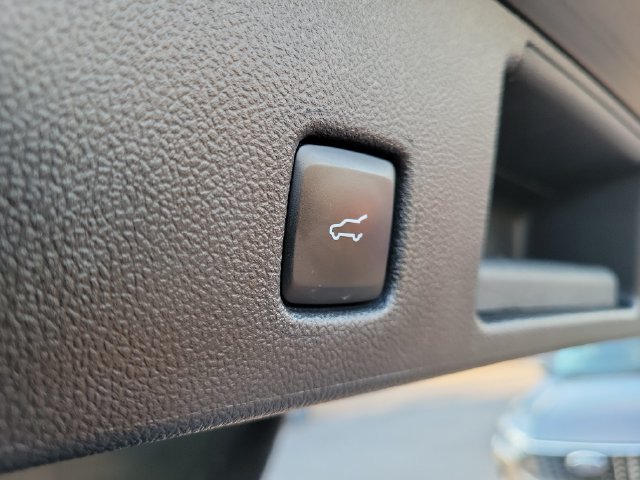 Certified 2023 Ford Escape Active AWD/4WD image 33