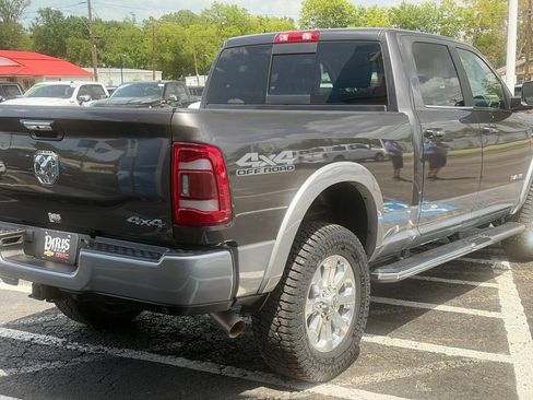Used 2022 RAM 2500 Laramie AWD/4WD image 7